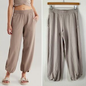FP Movement Golden Hour Joggers Pull-On Pants Pockets Athleisure Boho Tan S